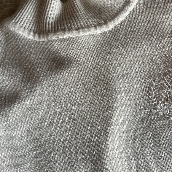 Serac silver metallic ski sweater and silver ski pants - Picture 5 of 11